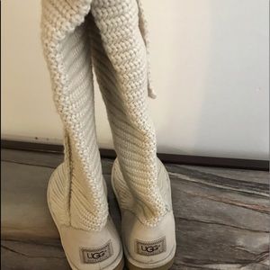 Uggs Classic Cardy boots